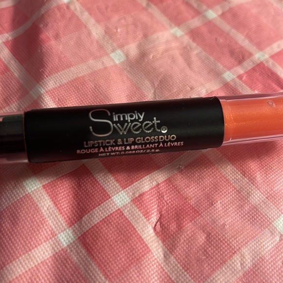 🎈SALE🎈🎀#36.MAKEUP BUNDLE🎀 - Picture 16 of 17